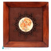 قاب سنگ مرمر بابایی با نقاشی زنبق